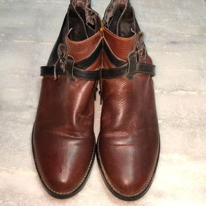 VANILLA MOOD Chelsea boots